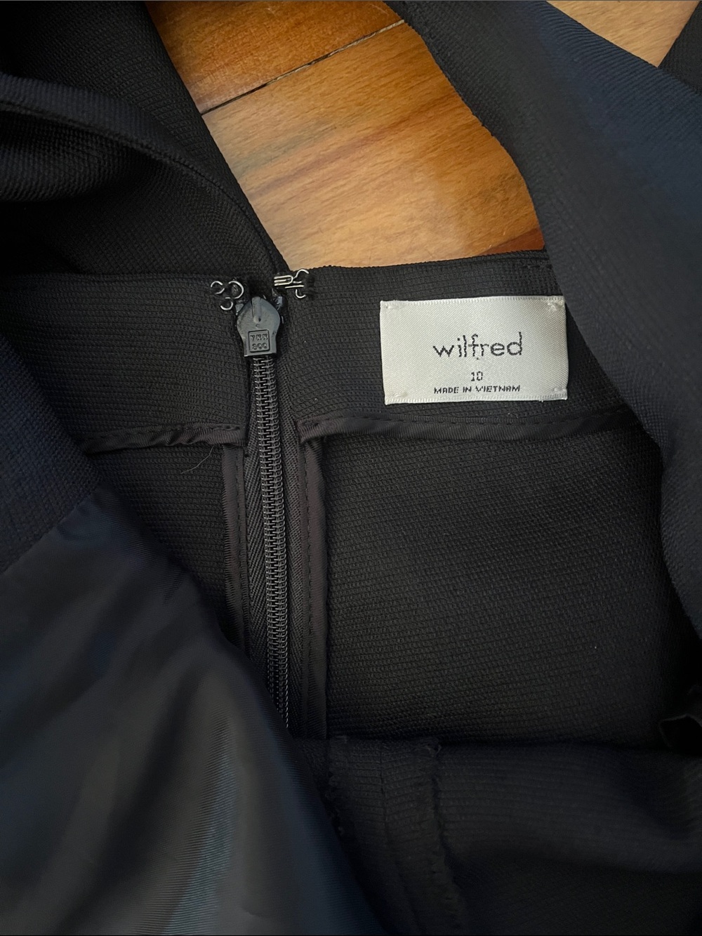 Wilfred Écoulement Jumpsuit Black Medium 10 - Picture 3 of 4